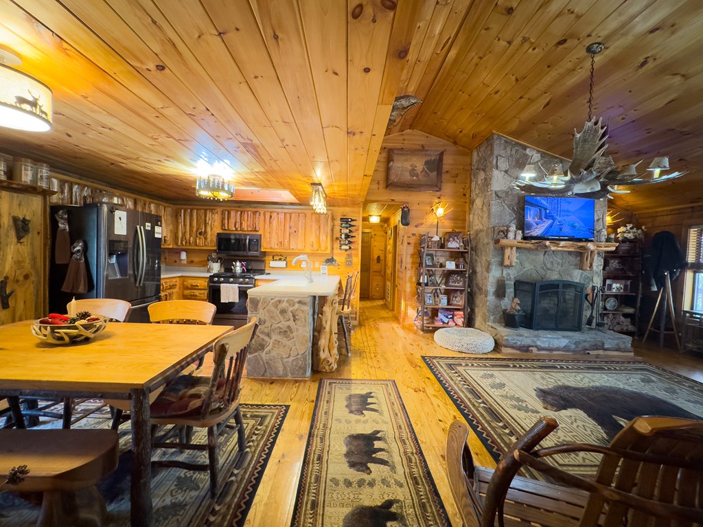 419828 Murphy Residential