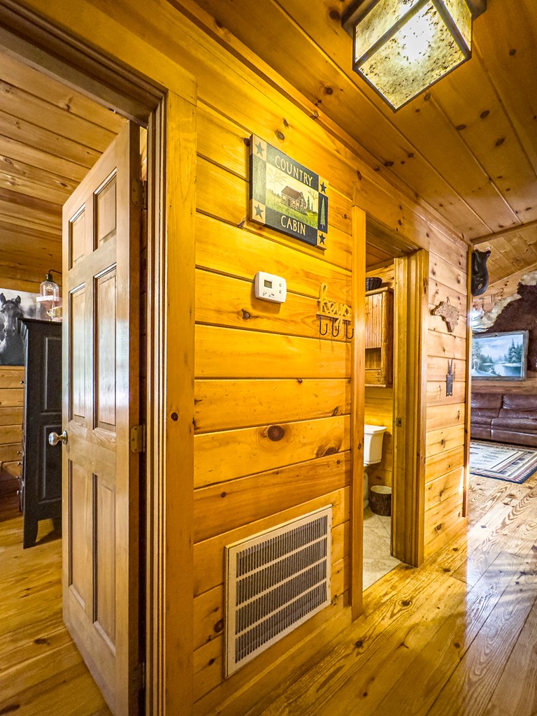 419828 Murphy Residential