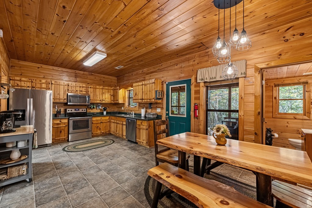 419833 Morganton Residential