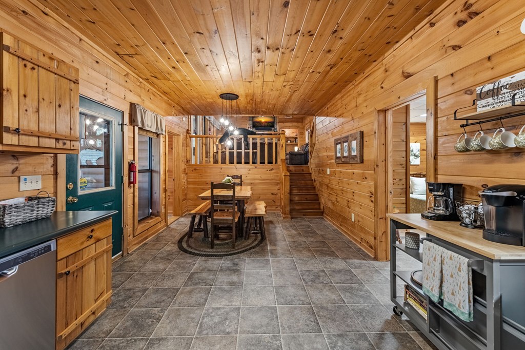 419833 Morganton Residential