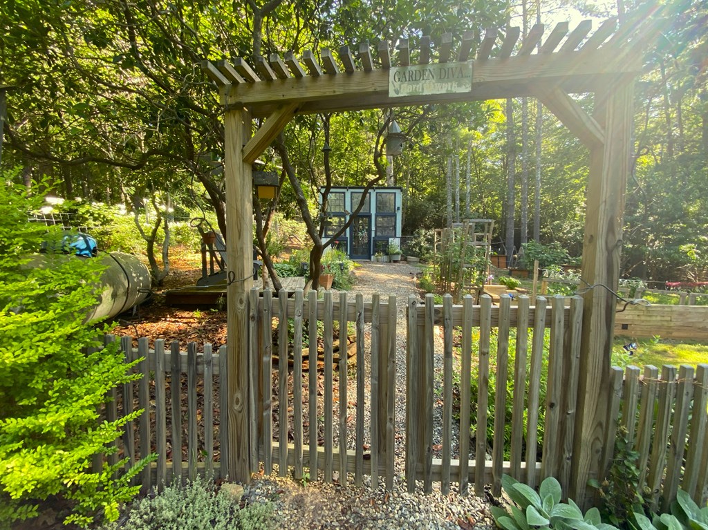 419834 Blairsville Residential