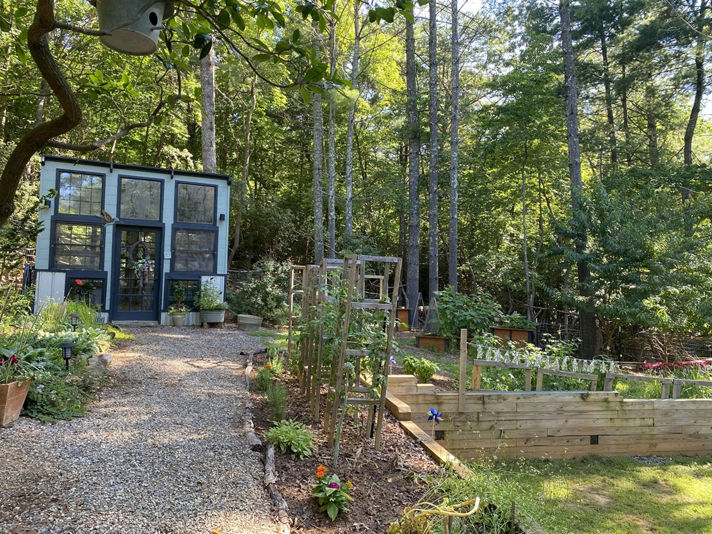 419834 Blairsville Residential