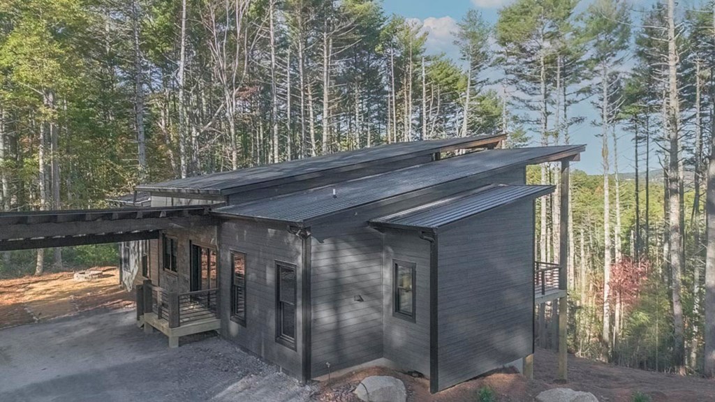 419835 Morganton Residential