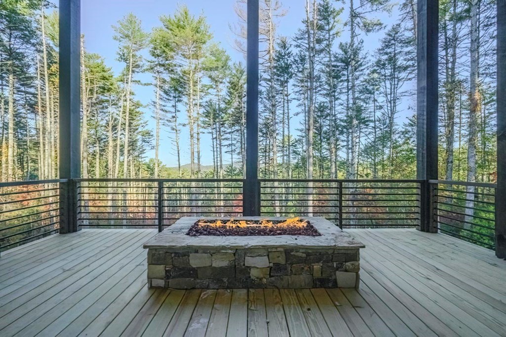 419835 Morganton Residential