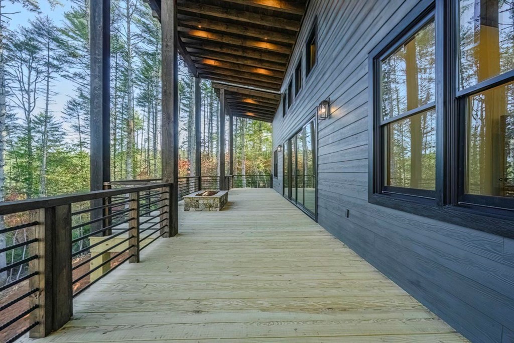 419835 Morganton Residential