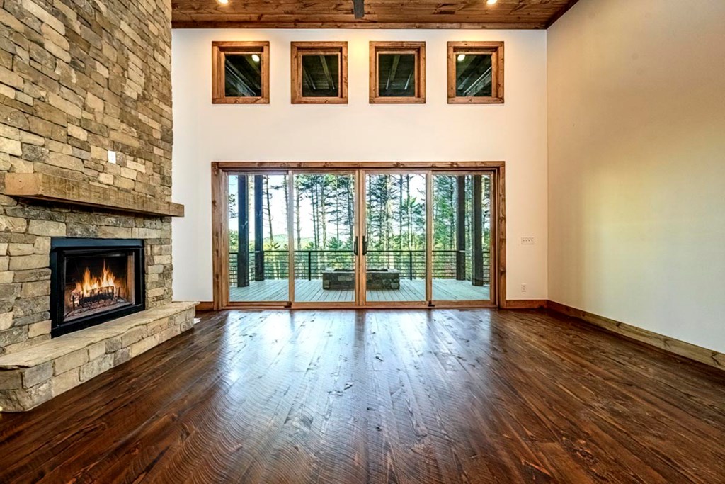 419835 Morganton Residential