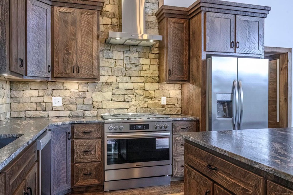 419835 Morganton Residential