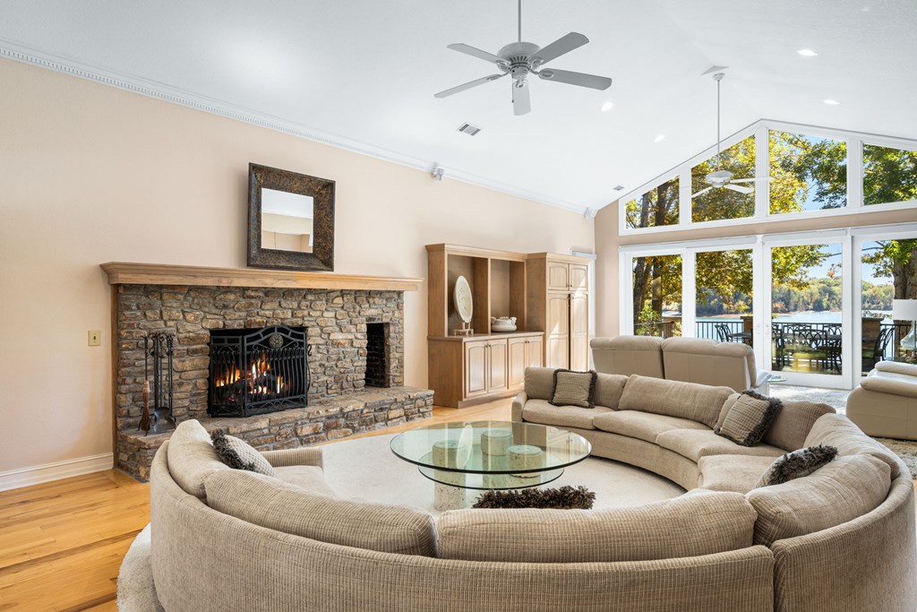 419837 Hiawassee Residential