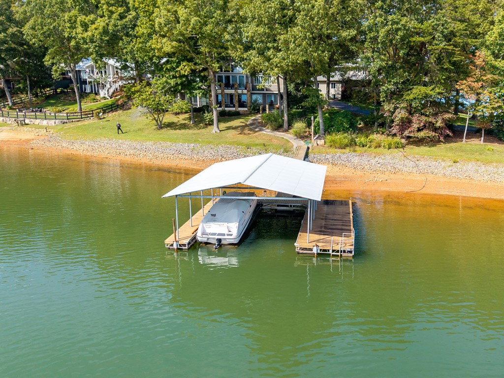 419837 Hiawassee Residential