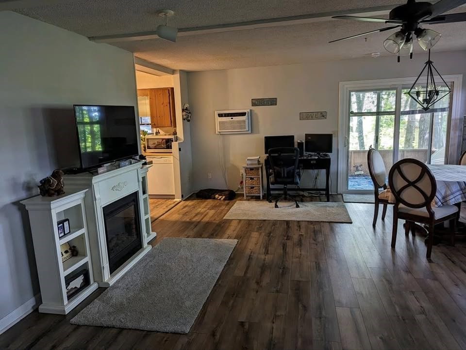 419839 Hayesville Townhouse