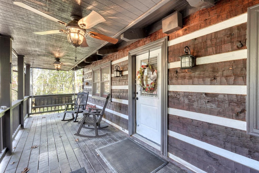 419840 Young Harris Residential