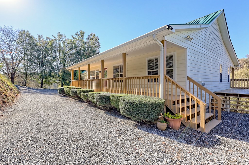 419846 Hayesville Residential