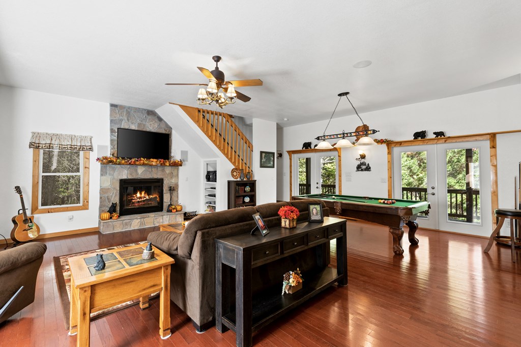 419862 Murphy Residential