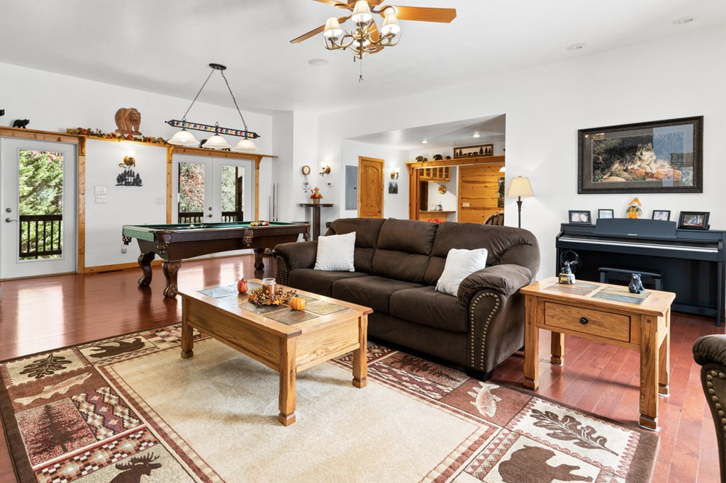 419862 Murphy Residential