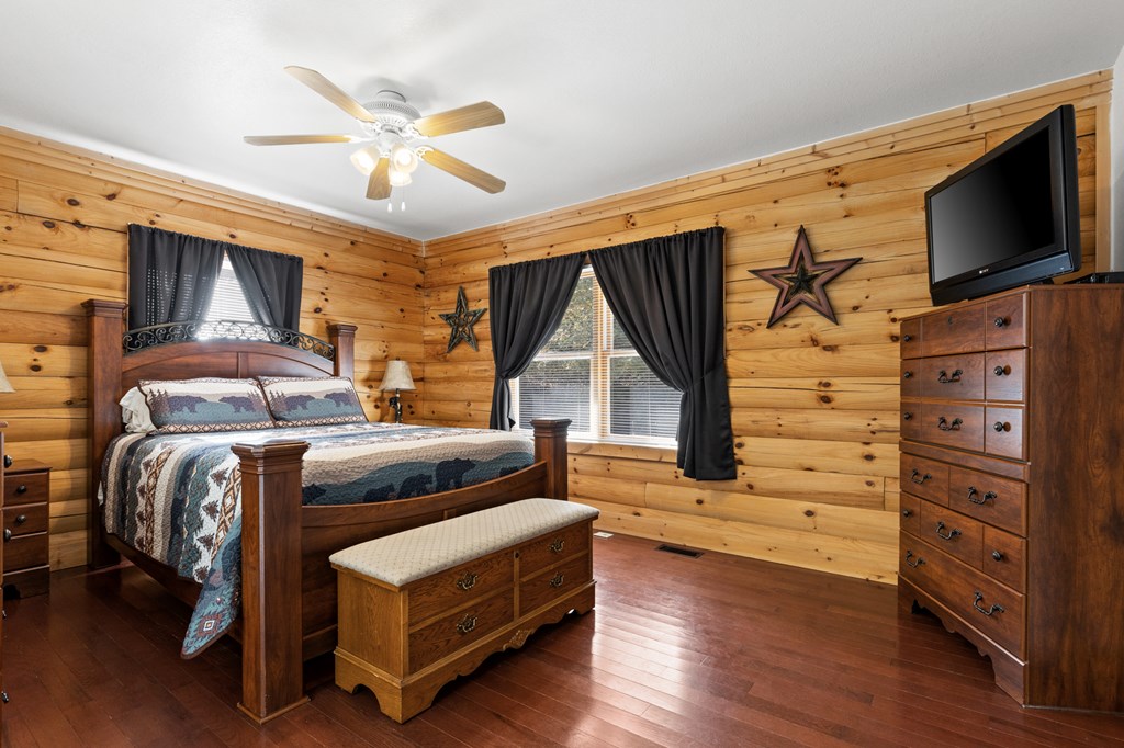 419862 Murphy Residential