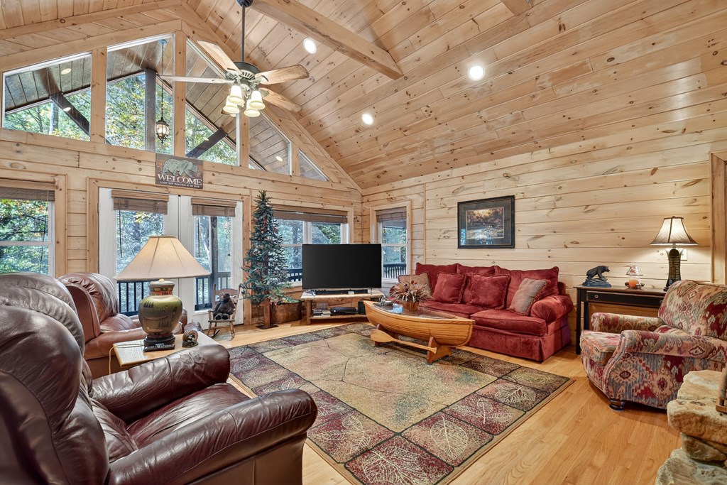 419899 Suches Residential