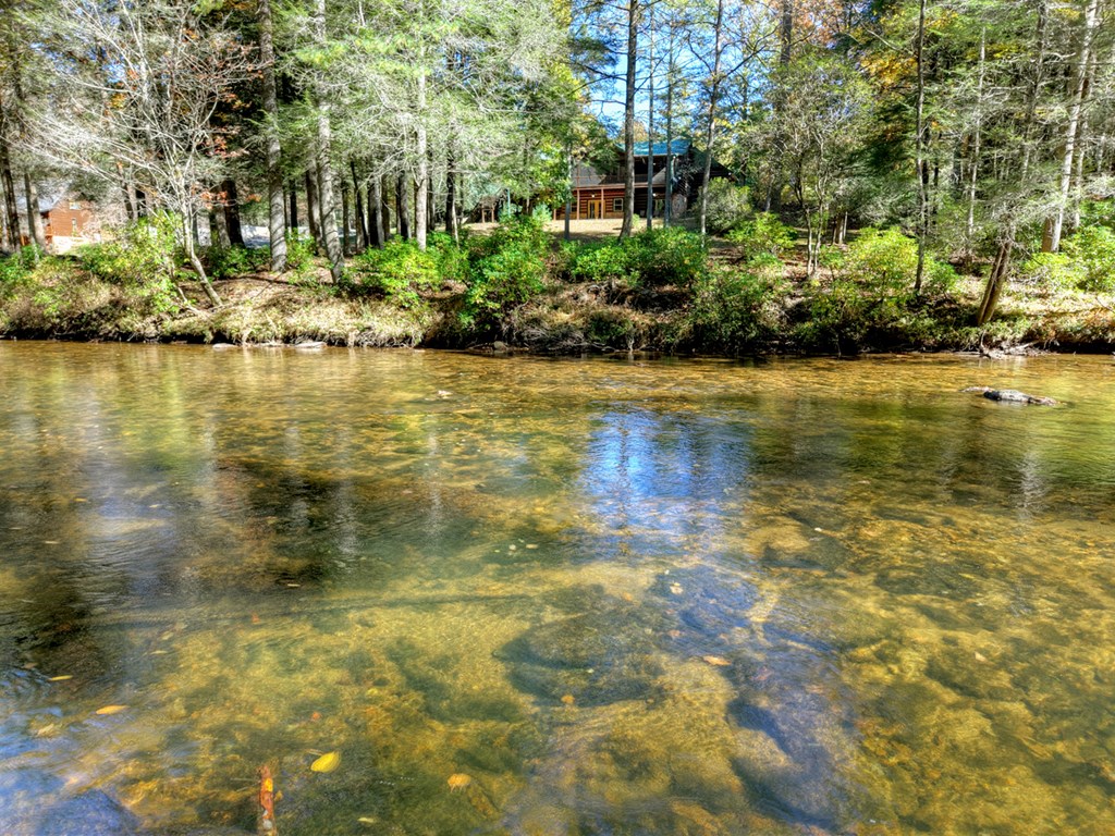 419899 Suches Residential