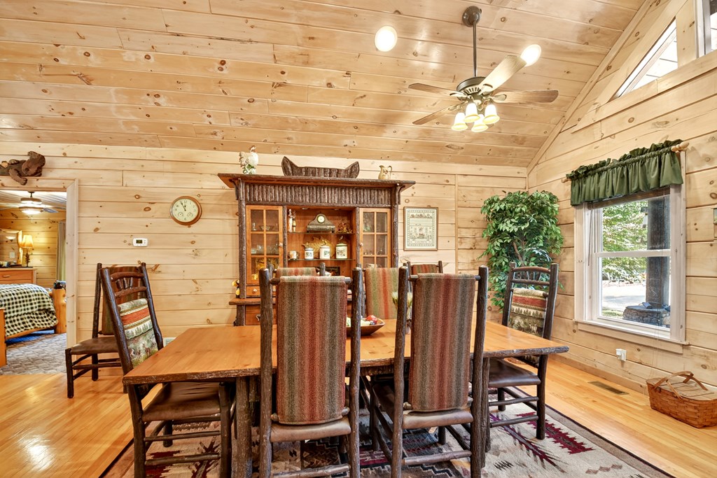 419899 Suches Residential