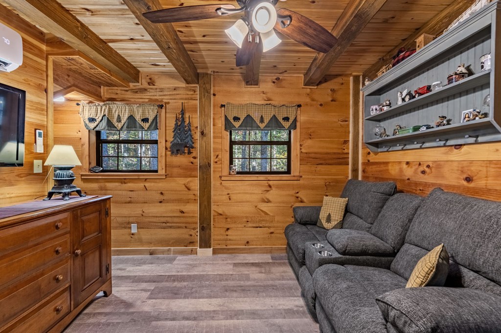 419906 Morganton Residential