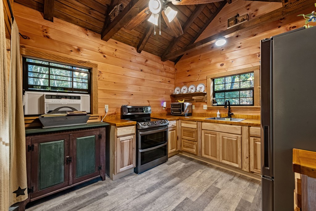 419906 Morganton Residential