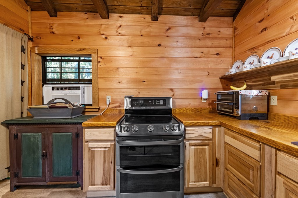 419906 Morganton Residential