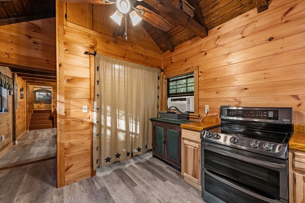 419906 Morganton Residential