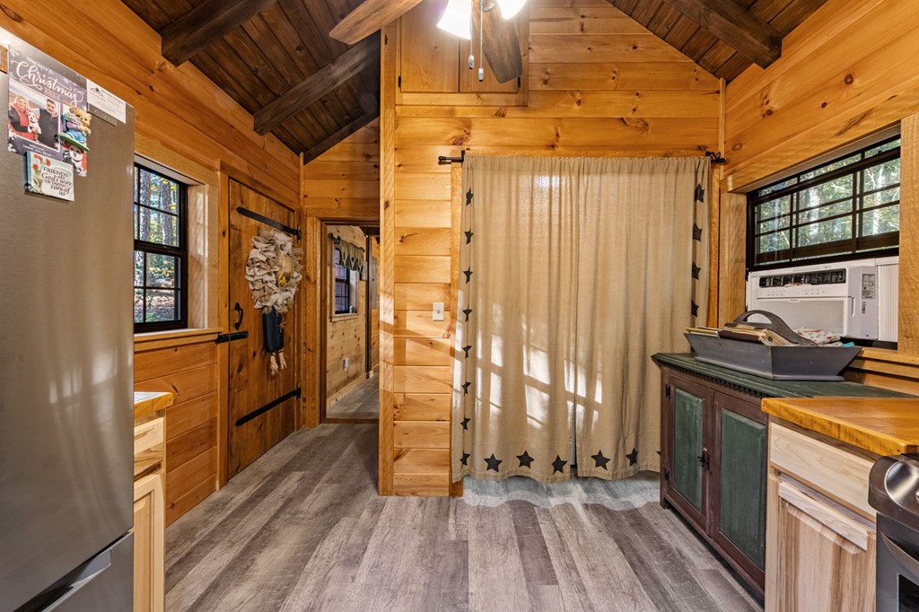 419906 Morganton Residential