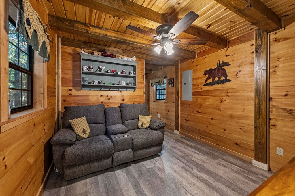 419906 Morganton Residential