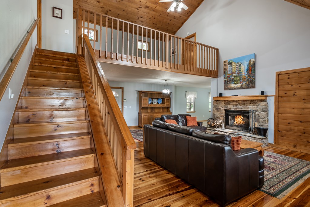 419923 Blairsville Residential