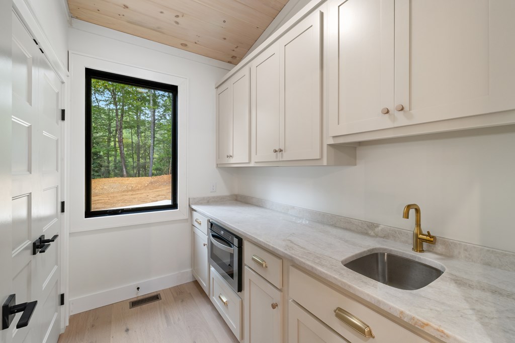 419931 Cherry Log Residential