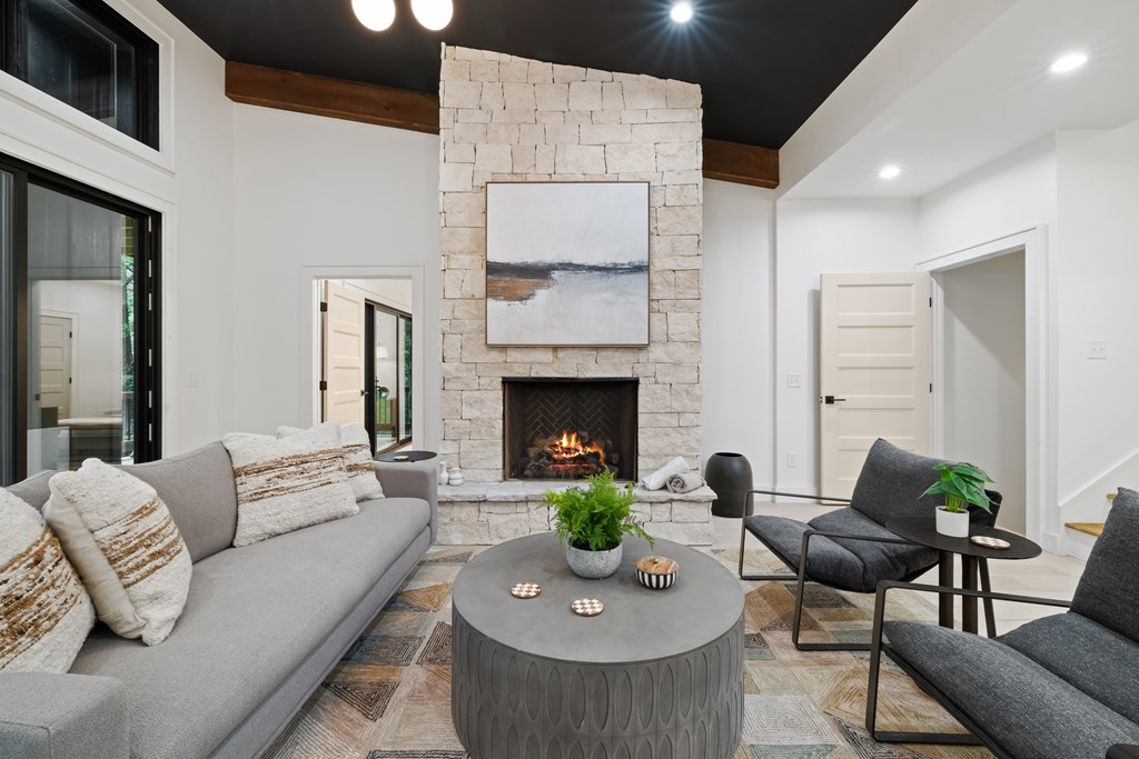 419931 Cherry Log Residential