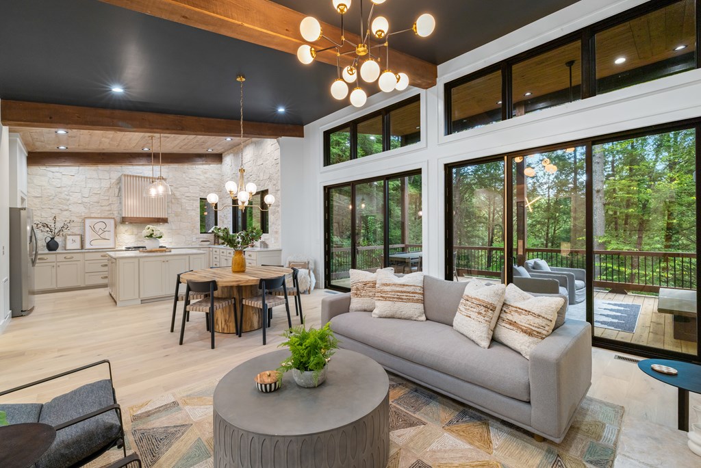 419931 Cherry Log Residential