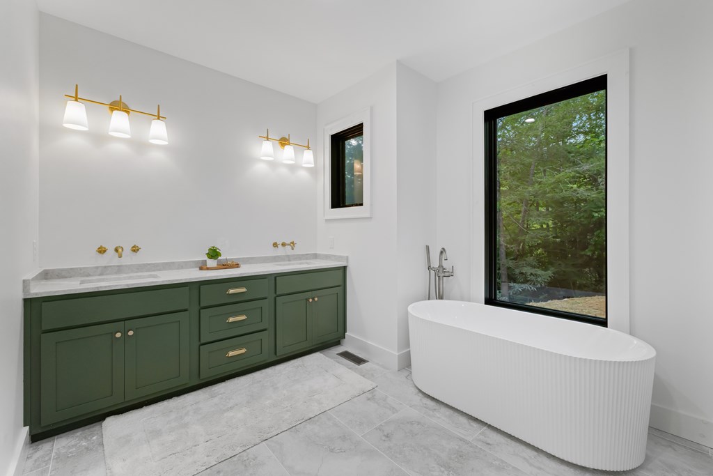 419931 Cherry Log Residential