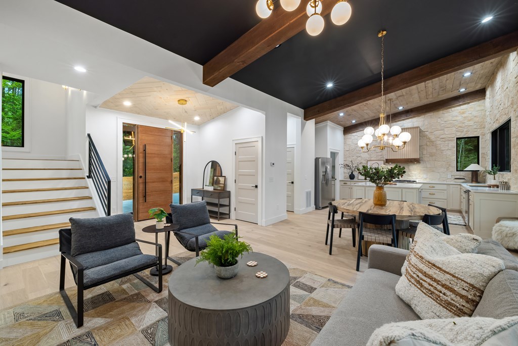 419931 Cherry Log Residential