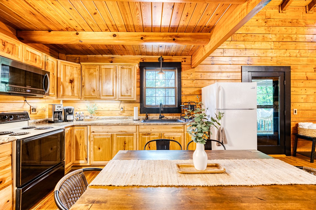 419941 Ellijay Residential