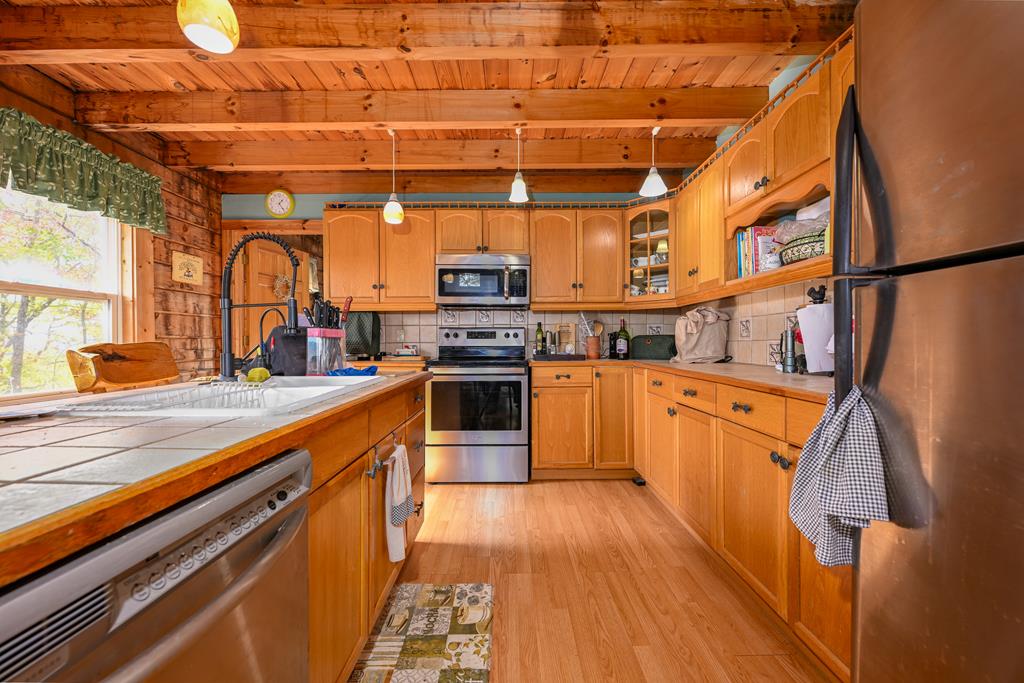 419943 Brasstown Residential