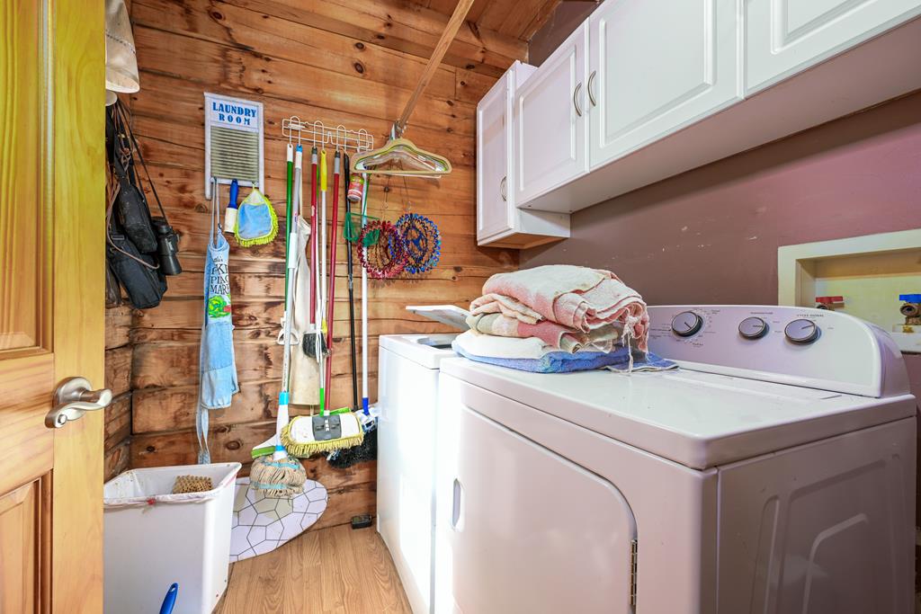 419943 Brasstown Residential