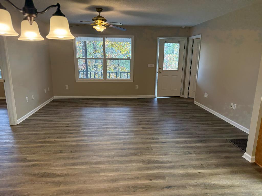 419949 Warne Residential