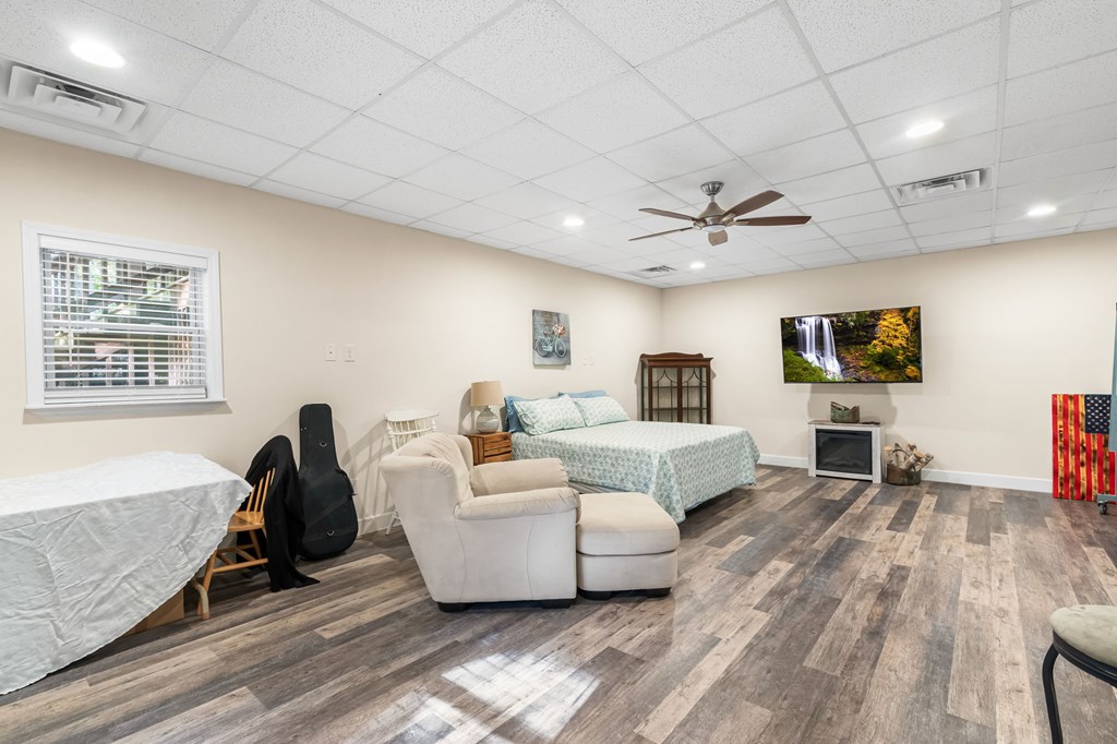 419951 Blairsville Residential