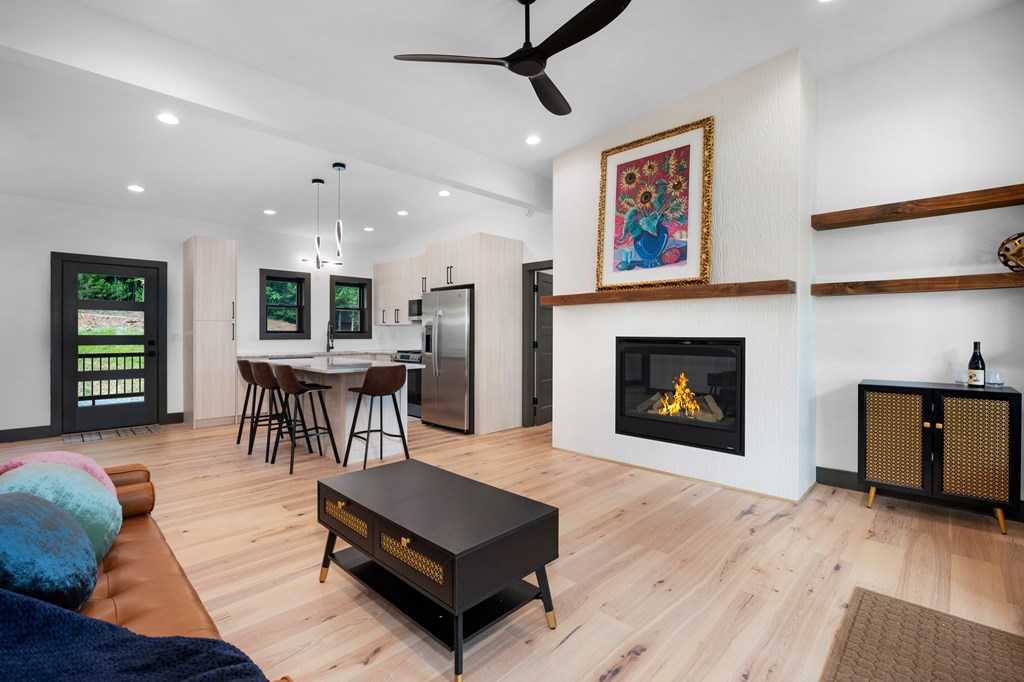 419954 Ellijay Residential