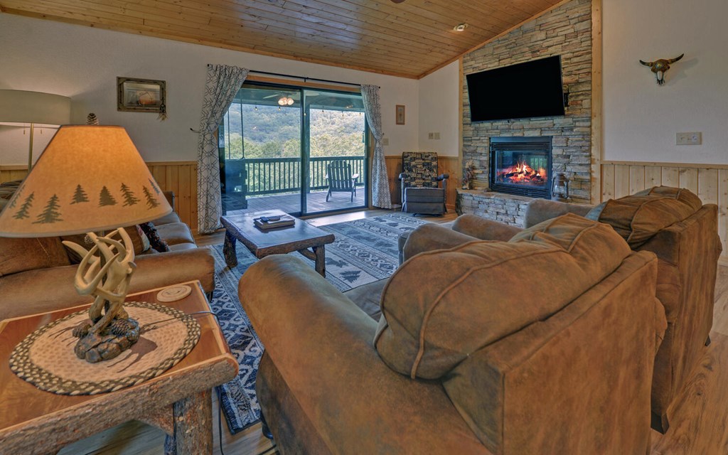 419966 Murphy Residential