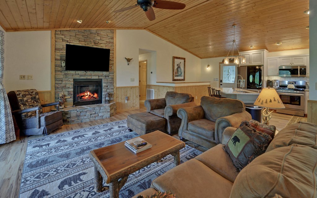 419966 Murphy Residential