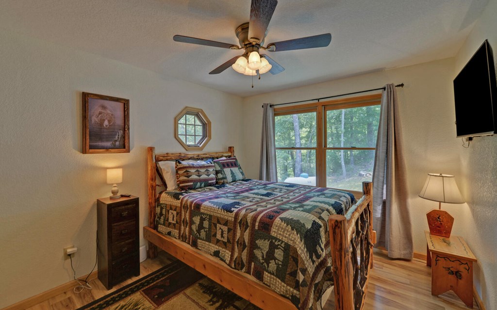 419966 Murphy Residential