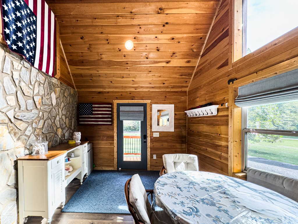 419969 Murphy Residential