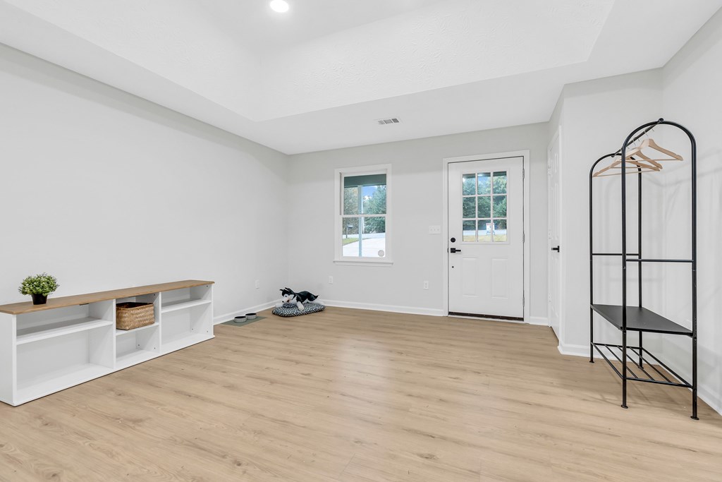 419970 Covington Residential