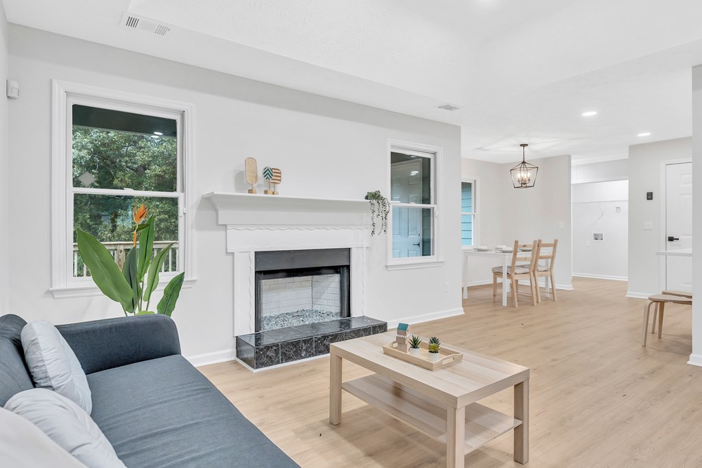 419970 Covington Residential