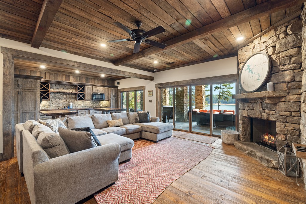 419974 Blairsville Residential