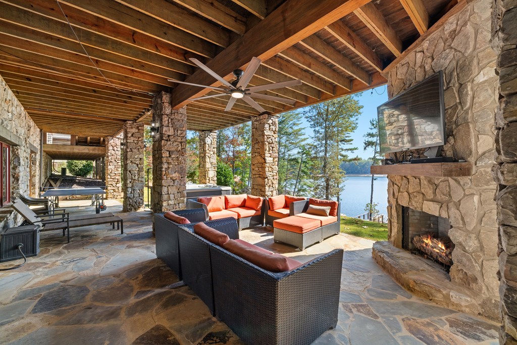 419974 Blairsville Residential