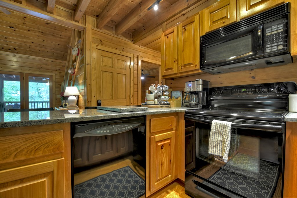 419975 Ellijay Residential