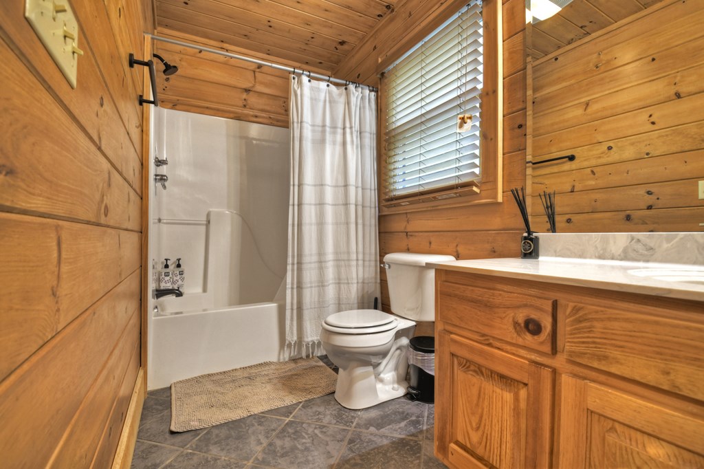 419975 Ellijay Residential